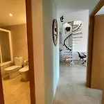 Encantador Duplex Con Dos Terrazas Cerca Del Mar.