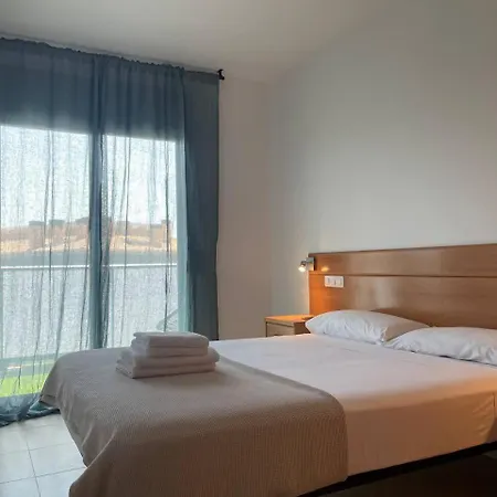 Encantador Duplex Con Dos Terrazas Cerca Del Mar. Апартаменти Льорет-де-Мар