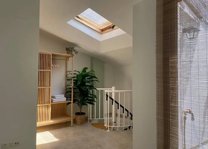 Encantador Duplex Con Dos Terrazas Cerca Del Mar.