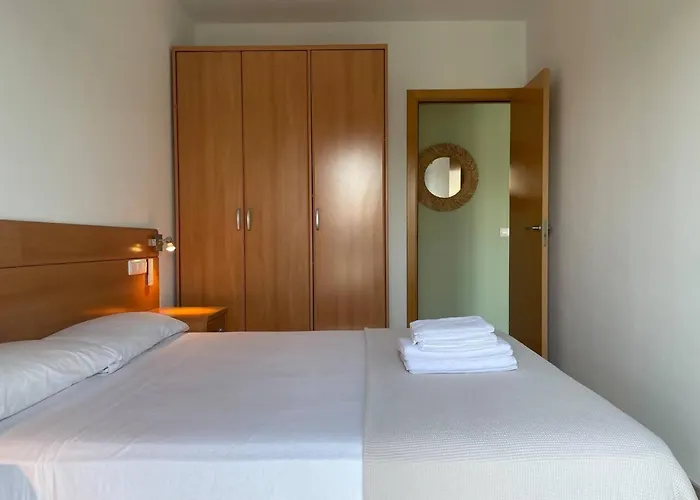 Encantador Duplex Con Dos Terrazas Cerca Del Mar. Lloret de Mar