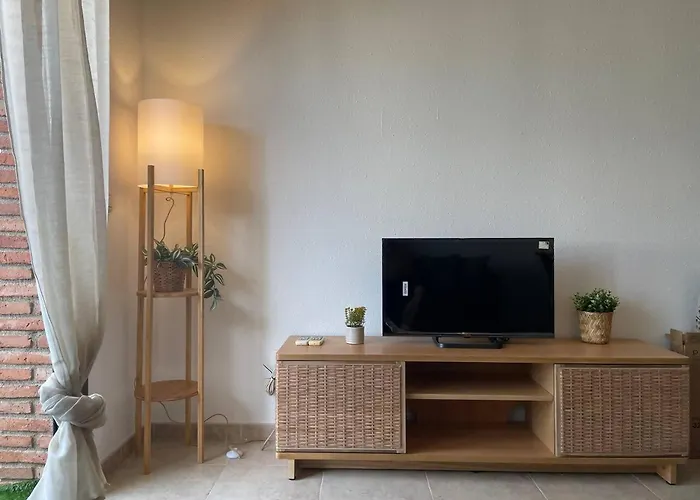 Encantador Duplex Con Dos Terrazas Cerca Del Mar. *